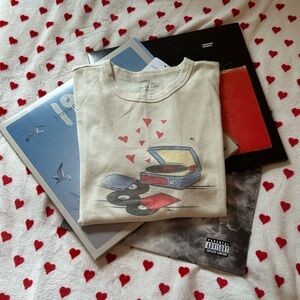 American Eagle Outfitters Cream Crop Top